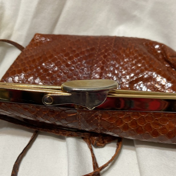 Vintage Small Dark Brown Snake Skin Evening Purse W/Thin Strap Metal hardware - Picture 10 of 12